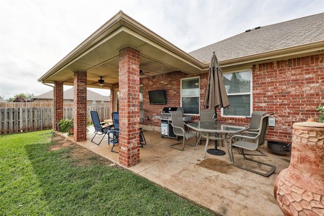 405 Bright Angel Trail, Edmond, OK 73003