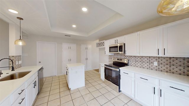 6114 Madison Avenue, Rowlett, TX 75089
