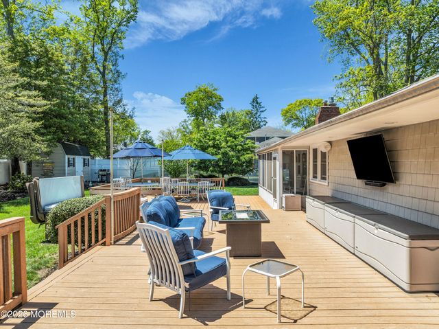 439 Monmouth Avenue, Pine Beach, NJ 08741