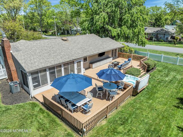 439 Monmouth Avenue, Pine Beach, NJ 08741
