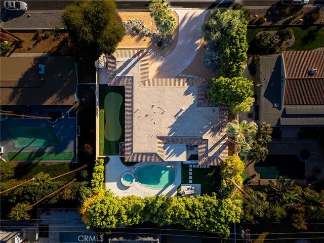 73640 Joshua Tree, Palm Desert, CA 92260
