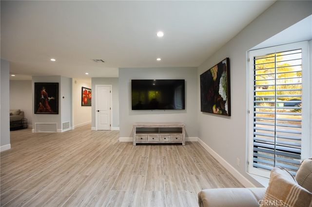 73640 Joshua Tree, Palm Desert, CA 92260