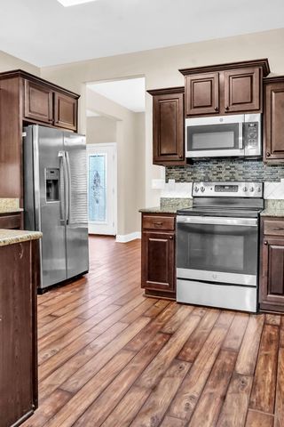 2136 Sardinia Court, Navarre, FL 32566