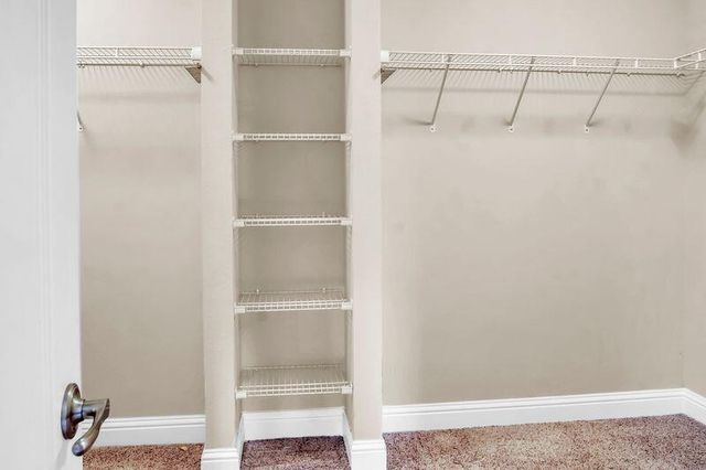 2136 Sardinia Court, Navarre, FL 32566