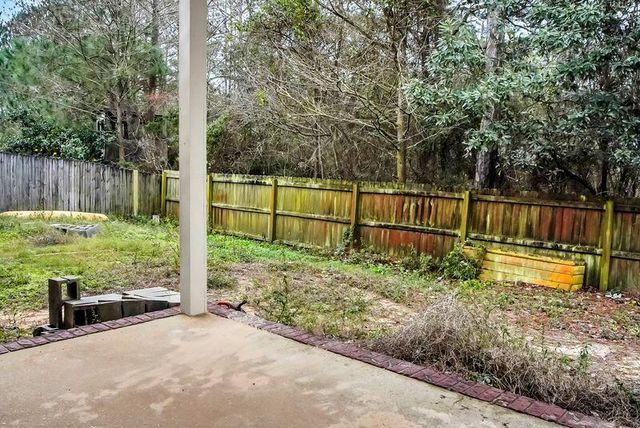 2136 Sardinia Court, Navarre, FL 32566