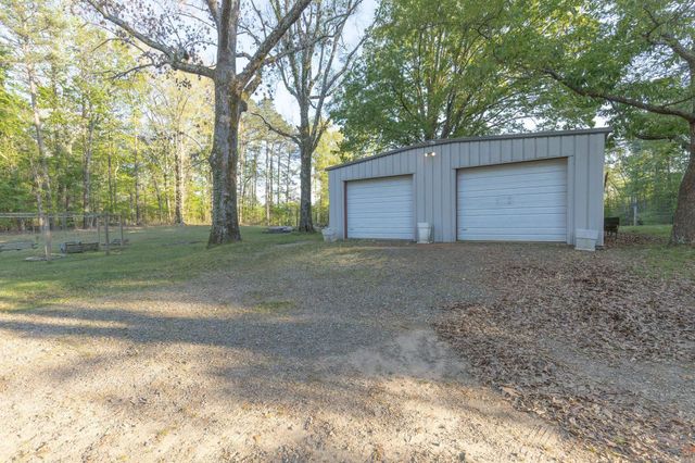 1632 military Road, Malvern, AR 72104