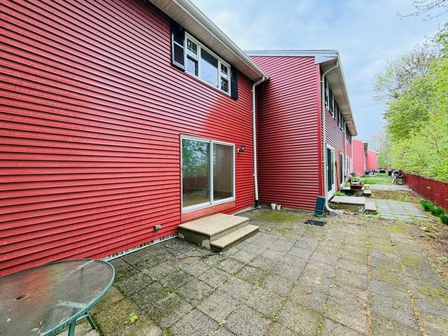 280 Elm St 33, Marlborough, MA 01752