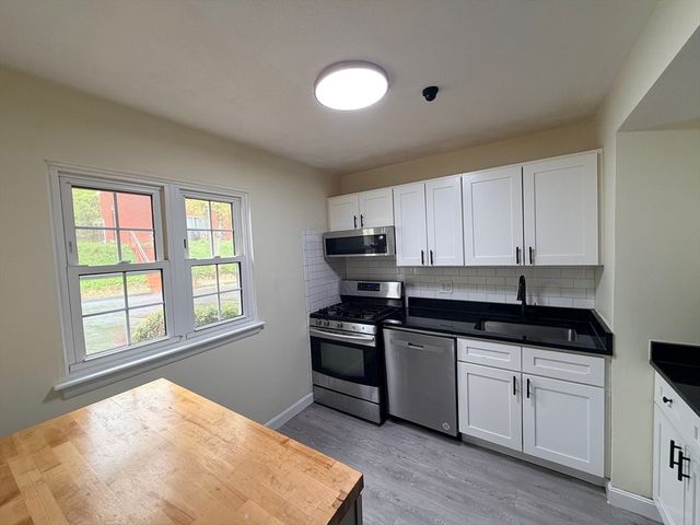 280 Elm St 33, Marlborough, MA 01752
