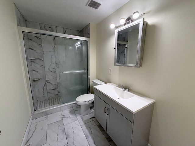 280 Elm St 33, Marlborough, MA 01752
