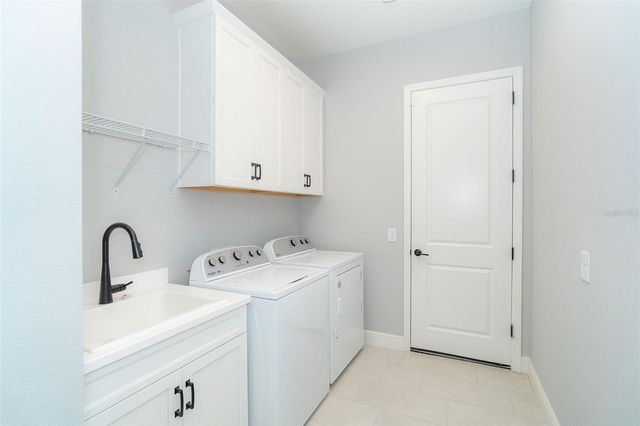 11197 HOGAN CIRCLE, Englewood, FL 34223