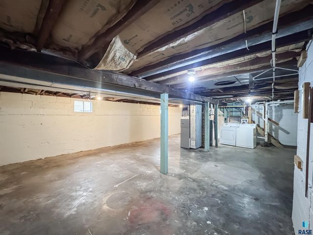 829 N Van Eps Ave Avenue, Sioux Falls, SD 57103