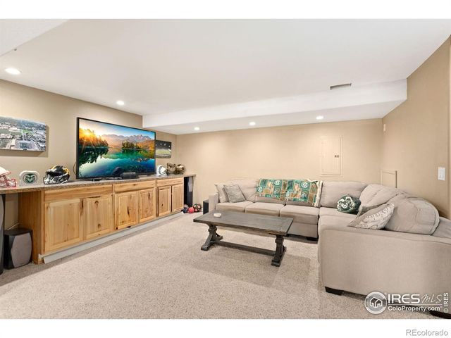7144 Woodrow Drive, Fort Collins, CO 80525