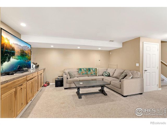 7144 Woodrow Drive, Fort Collins, CO 80525