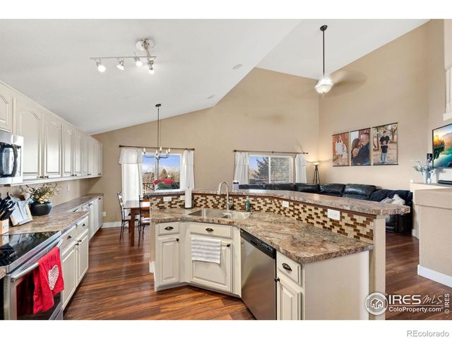 7144 Woodrow Drive, Fort Collins, CO 80525