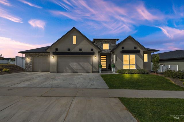 13697 N Sage Grouse Way, Boise, ID 83714
