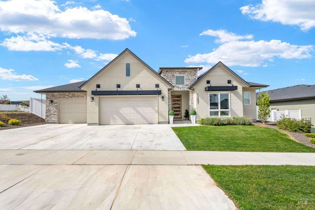 13697 N Sage Grouse Way, Boise, ID 83714