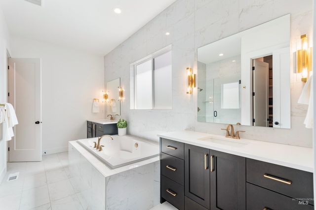 13697 N Sage Grouse Way, Boise, ID 83714