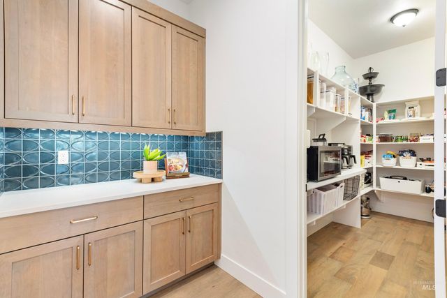 13697 N Sage Grouse Way, Boise, ID 83714