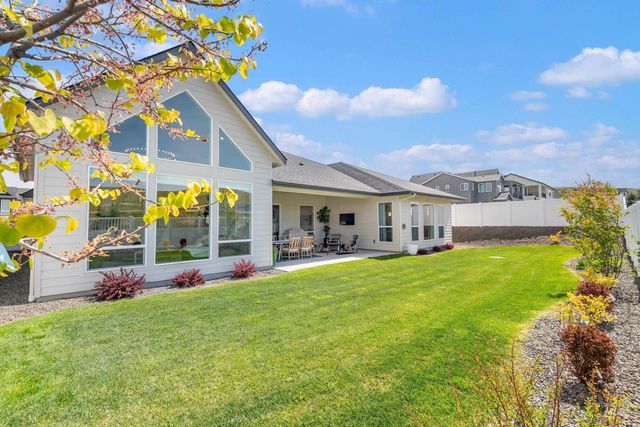 13697 N Sage Grouse Way, Boise, ID 83714