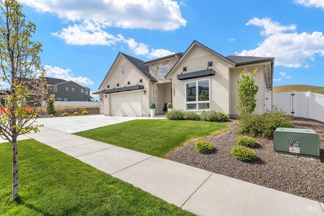 13697 N Sage Grouse Way, Boise, ID 83714