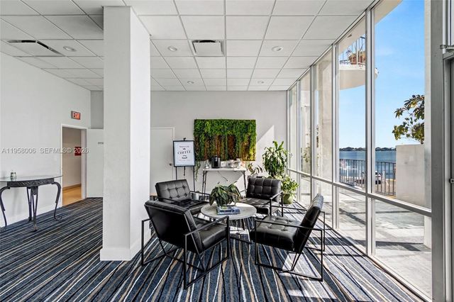 11930 N Bayshore Dr 606, North Miami, FL 33181