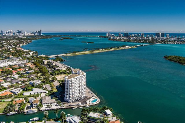 11930 N Bayshore Dr 606, North Miami, FL 33181