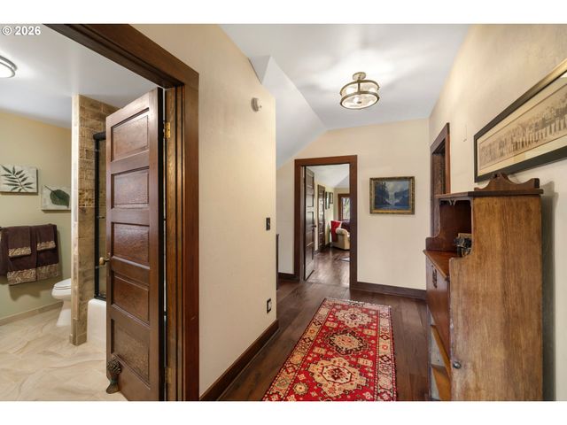 615 Nw TERRITORIAL Rd, Canby, OR 97013