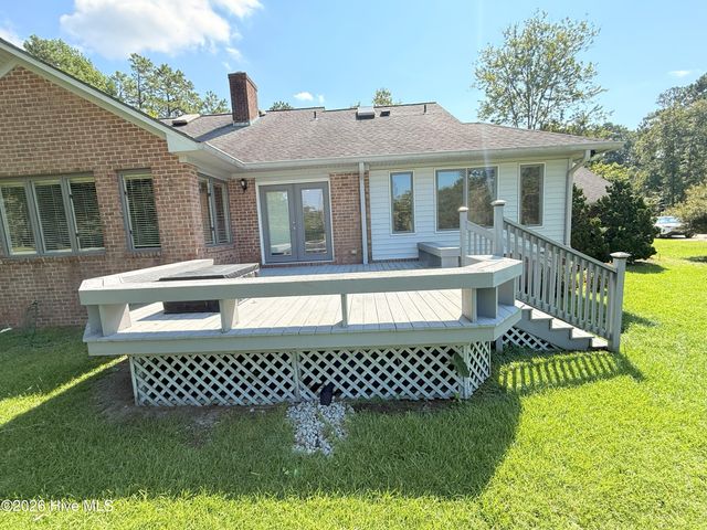 3305 Peppercorn Road, New Bern, NC 28562