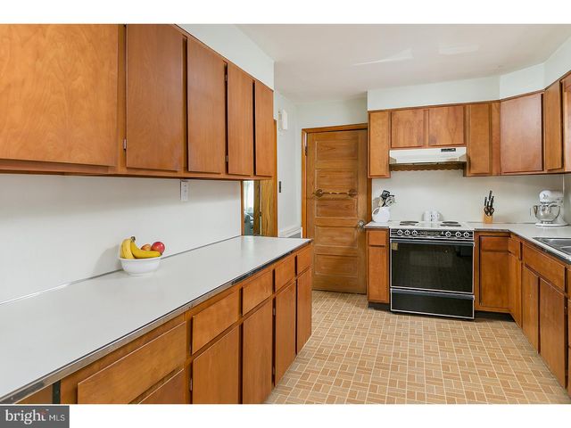 428 LAKEVIEW AVE, Pitman, NJ 08071