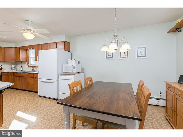 428 LAKEVIEW AVE, Pitman, NJ 08071
