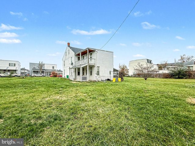 329 WHEATFIELD ST, York, PA 17403