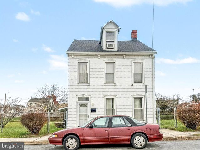 329 WHEATFIELD ST, York, PA 17403