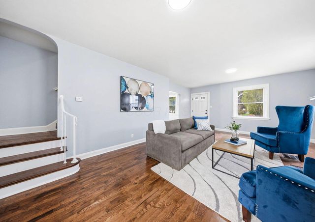1370 S Champion Avenue, Columbus, OH 43206