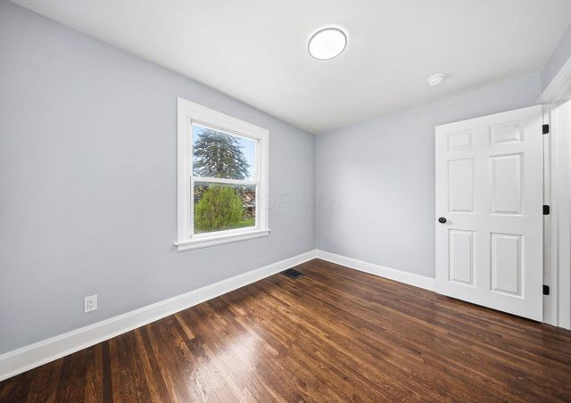 1370 S Champion Avenue, Columbus, OH 43206