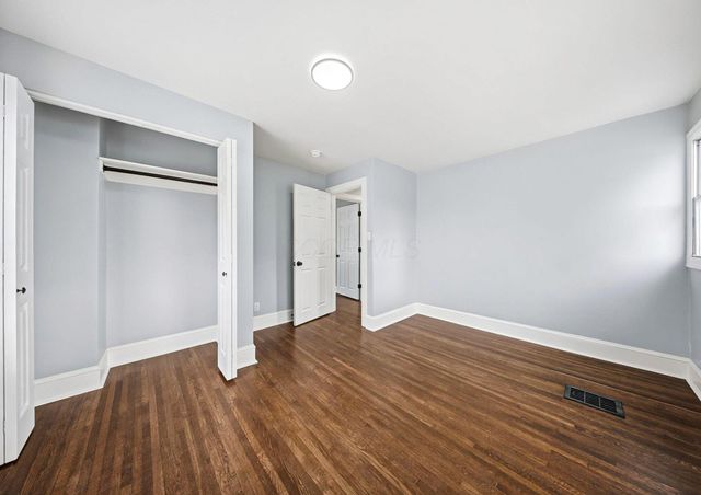 1370 S Champion Avenue, Columbus, OH 43206
