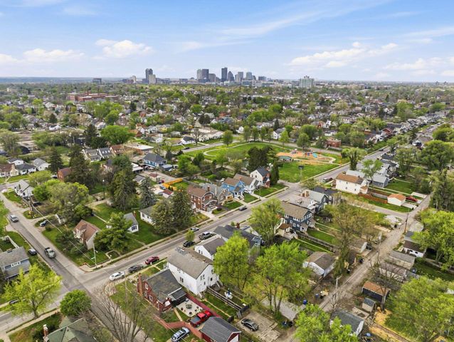 1370 S Champion Avenue, Columbus, OH 43206