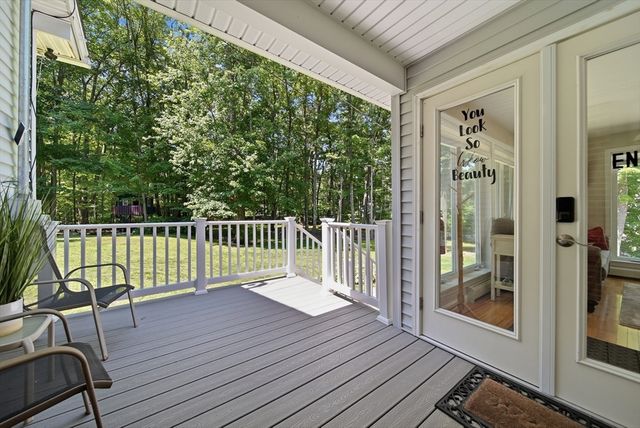 1 Rock Forest Drive, Hooksett, NH 03106