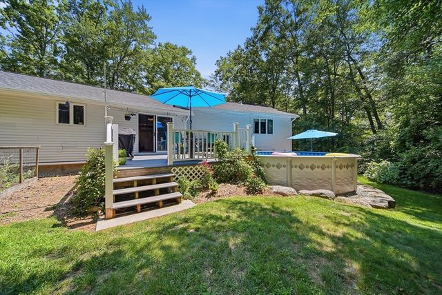 1 Rock Forest Drive, Hooksett, NH 03106
