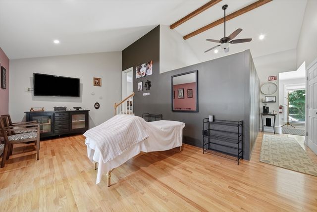1 Rock Forest Drive, Hooksett, NH 03106