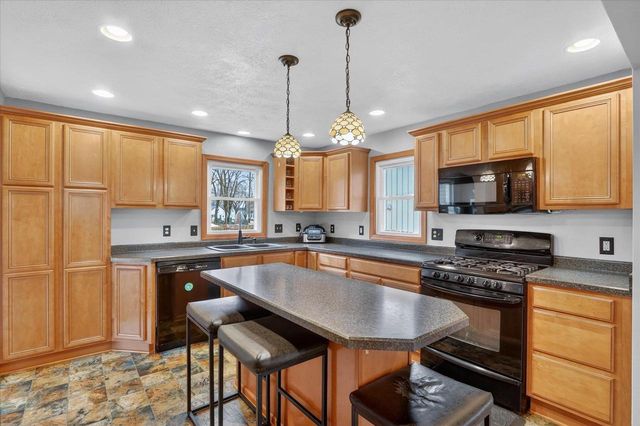 1104 11th Street, Brodhead, WI 53520