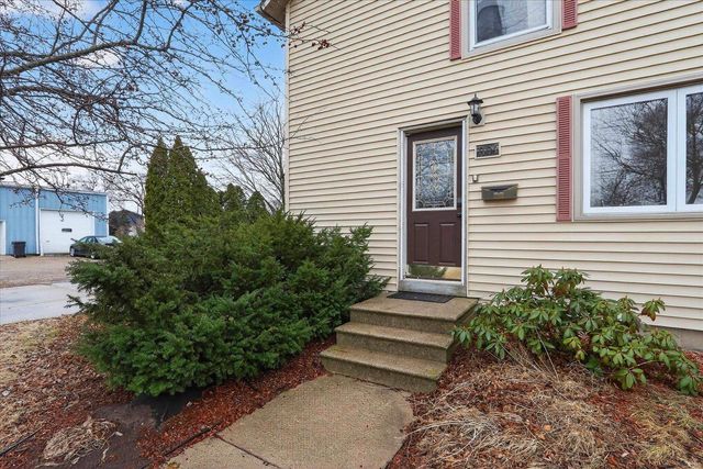 1104 11th Street, Brodhead, WI 53520