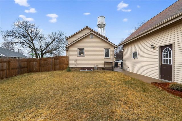 1104 11th Street, Brodhead, WI 53520