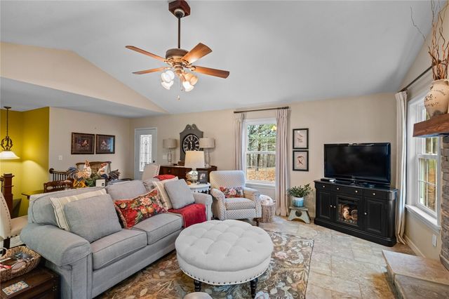 13176 Kimberlyn Hills Lane, Rogers, AR 72756