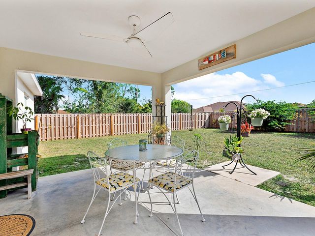 3784 FONTAINEBLEAU STREET, North Port, FL 34287