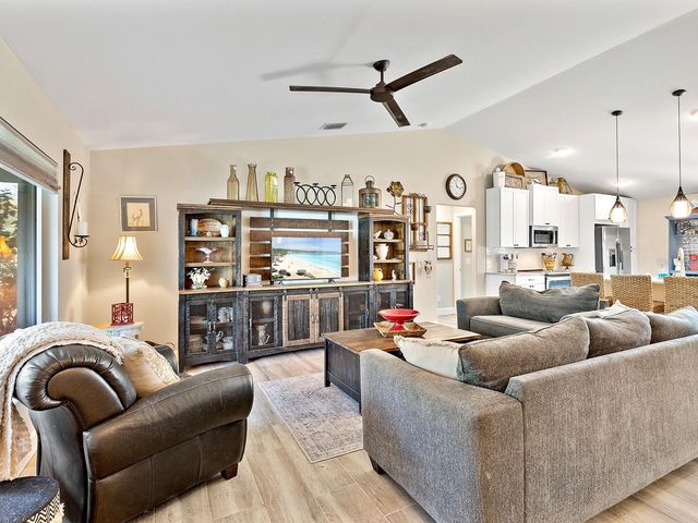 3784 FONTAINEBLEAU STREET, North Port, FL 34287