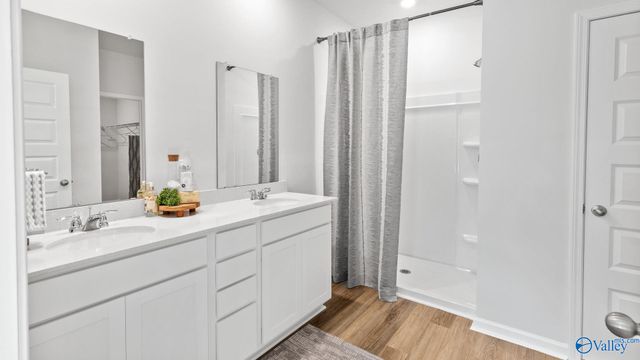 1438 Eidson Street, Athens, AL 35611
