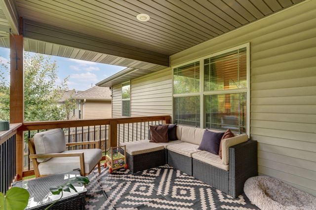 833 E Grouse Road, Nixa, MO 65714