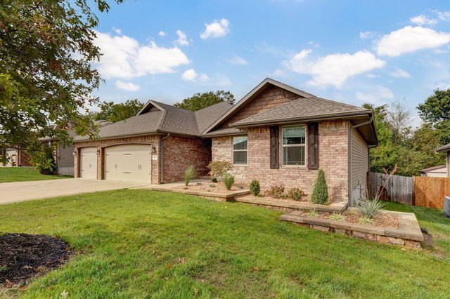 833 E Grouse Road, Nixa, MO 65714