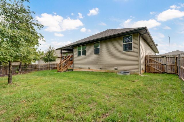 833 E Grouse Road, Nixa, MO 65714