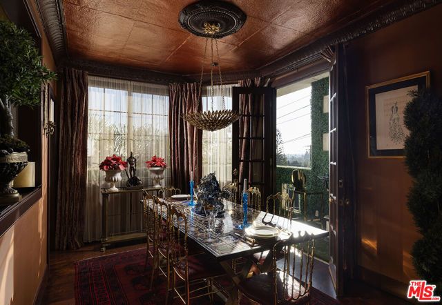 960 N Doheny Drive 306, West Hollywood, CA 90069